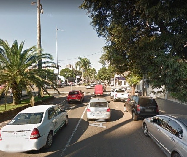 Trânsito: Evite trafegar pela Avenida Paraná até sexta-feira (20)