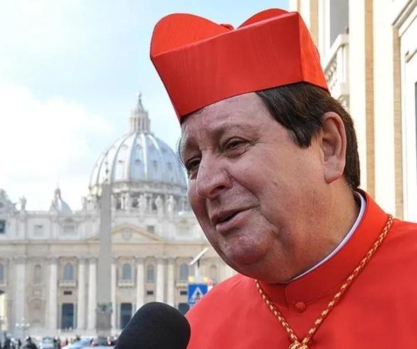 Ex-bispo de Ponta Grossa é cotado para suceder o Papa no Vaticano