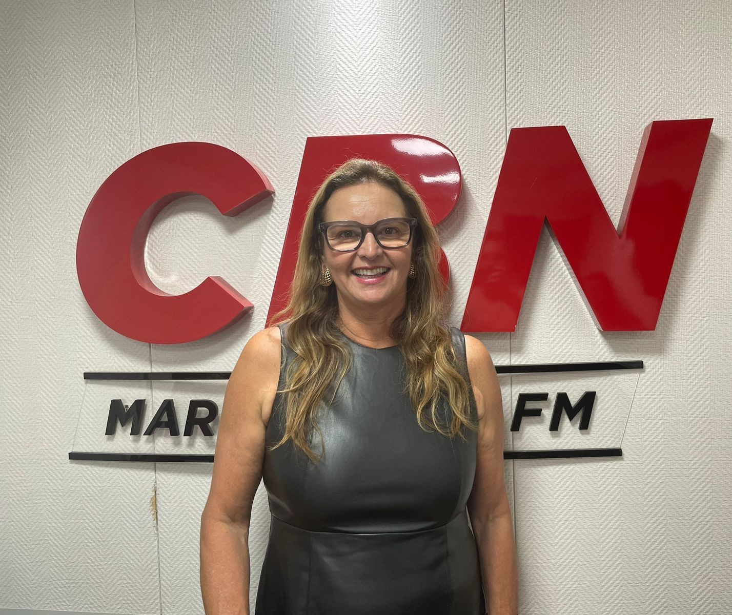 Empresária Fátima Iwata recebe Prêmio Acim Mulher