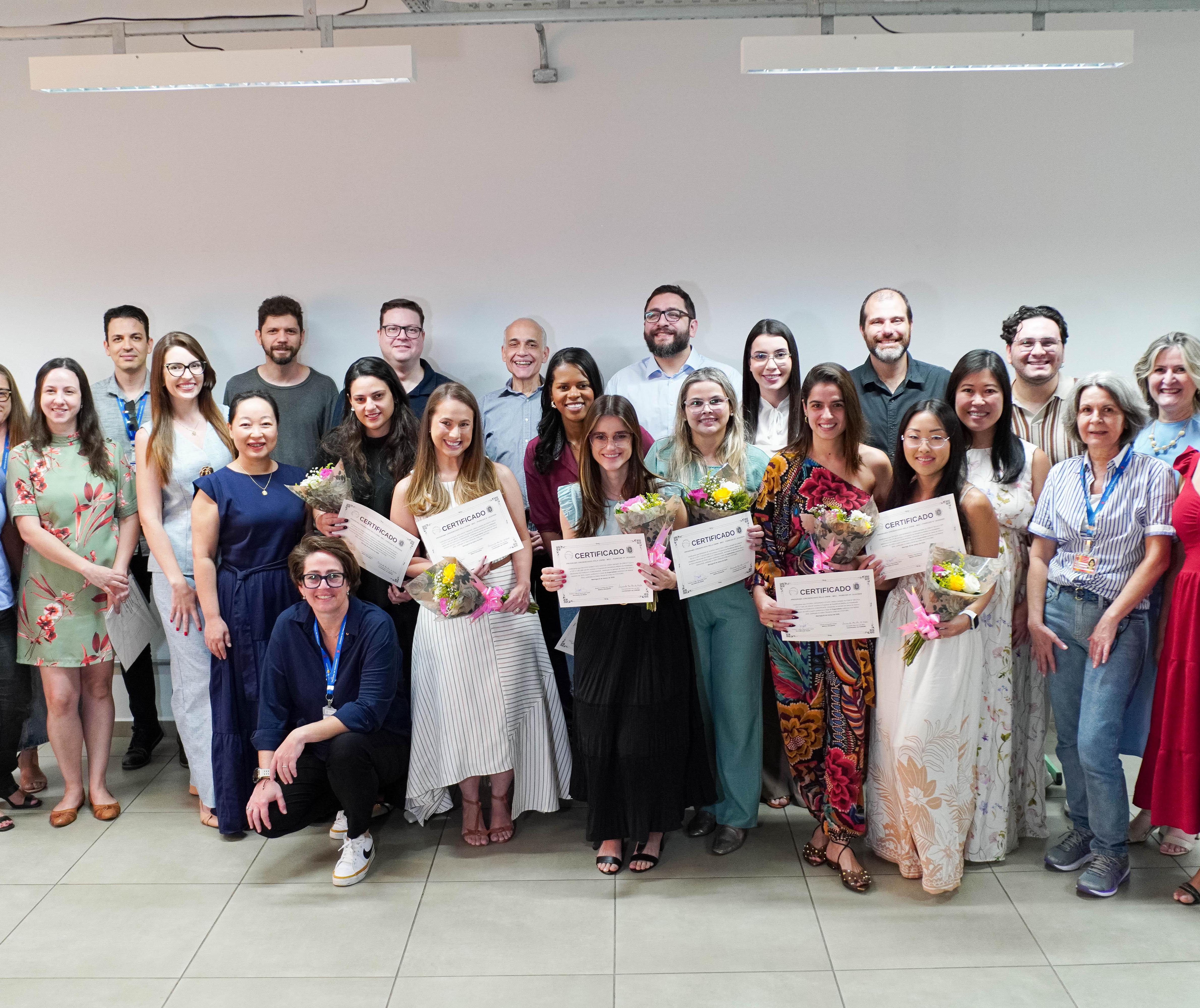 Médicos concluem curso de residência em Medicina de Família e Comunidade