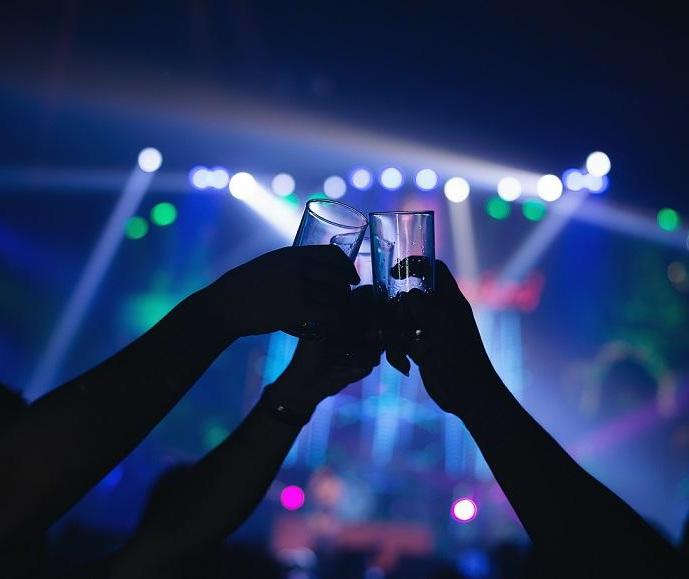 Consumo de álcool em excesso no carnaval prejudica saúde vascular