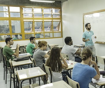 UEM oferta programa para auxiliar aprendizagem do aluno das Ciências Exatas
