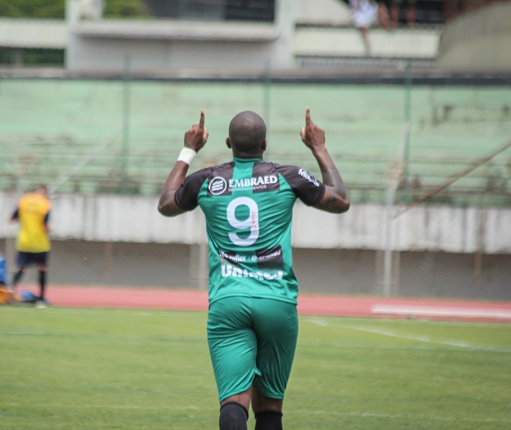 Maringá FC quer consistência para a fase final da série B do Paranaense