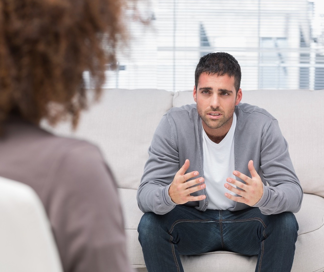 Psicólogo não é a pessoa que te dá soluções, é a que amplia o seu campo de visão 