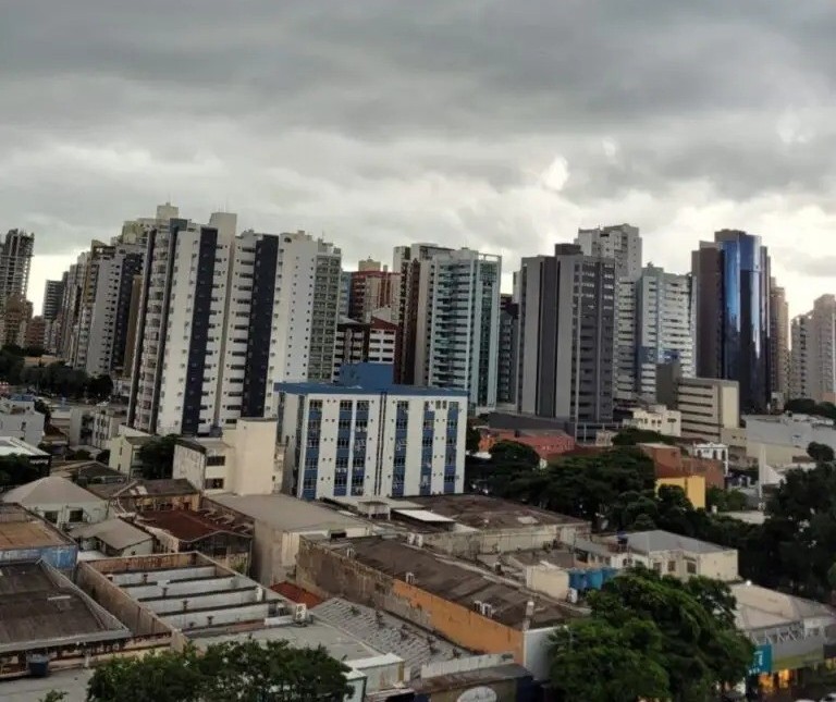 Como fica o tempo em Maringá neste domingo?