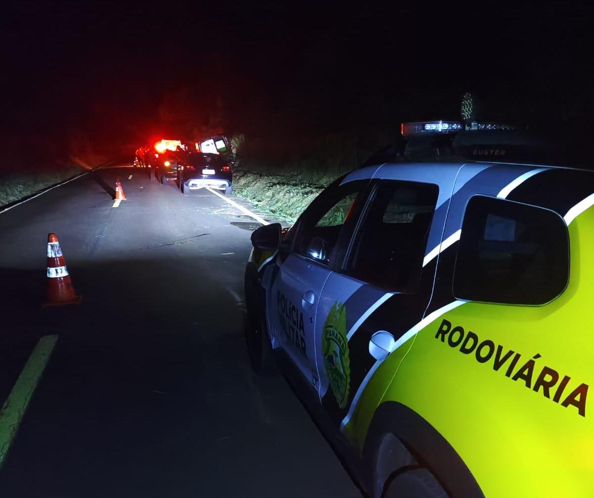 Motorista de ambulância morre em acidente com animal na pista