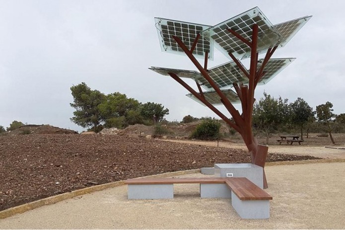 Árvore solar digital é inaugurada em São Paulo