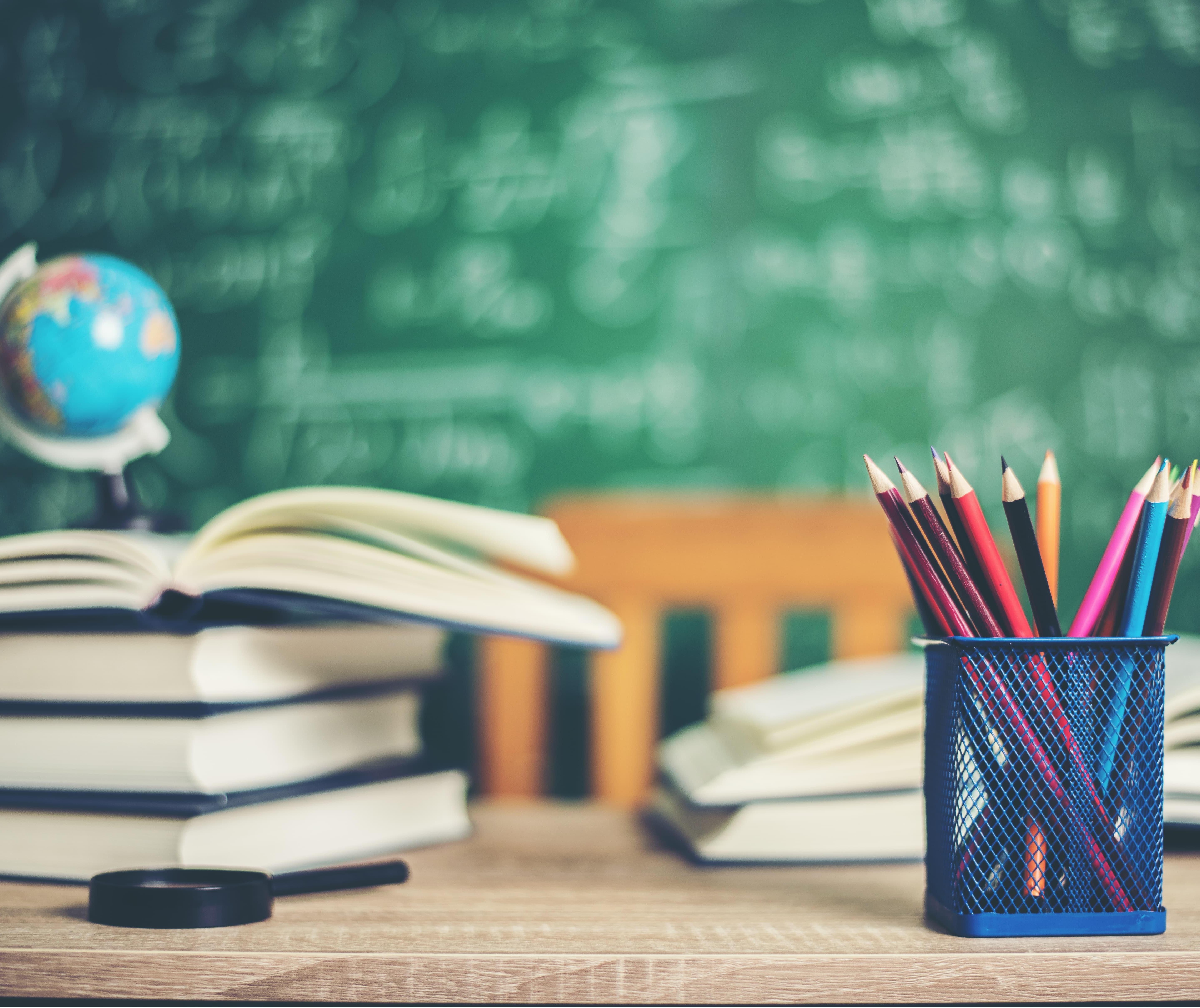 Professores dão dicas de estudo e redação para a prova do Enem