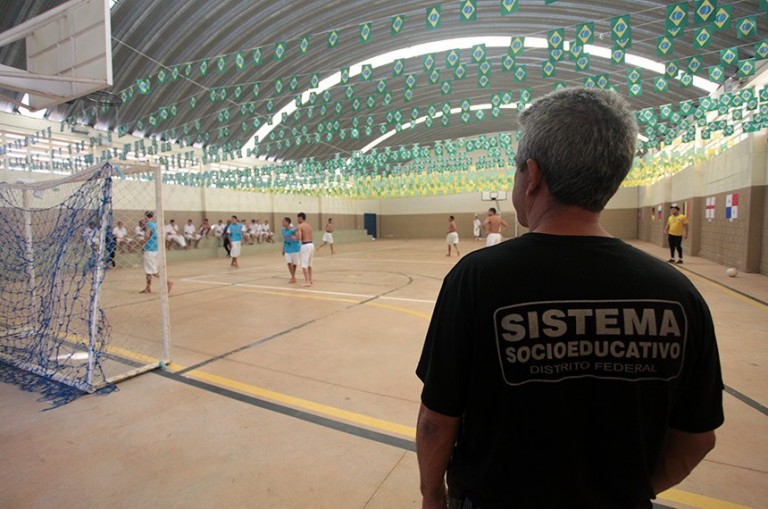 233 adolescentes cumprem medidas socioeducativas em Maringá
