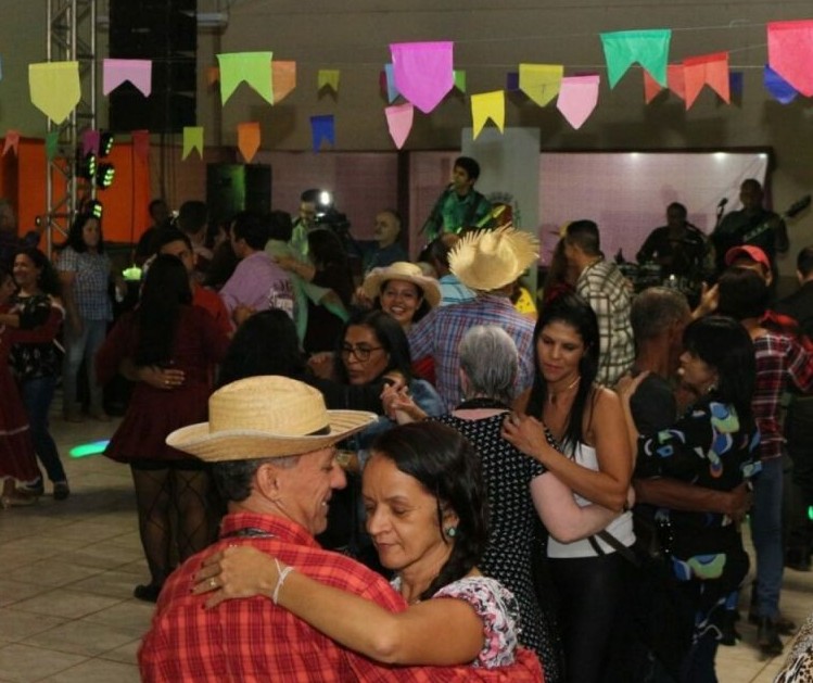 Festa junina mais tradicional de Maringá já acontece há 40 anos