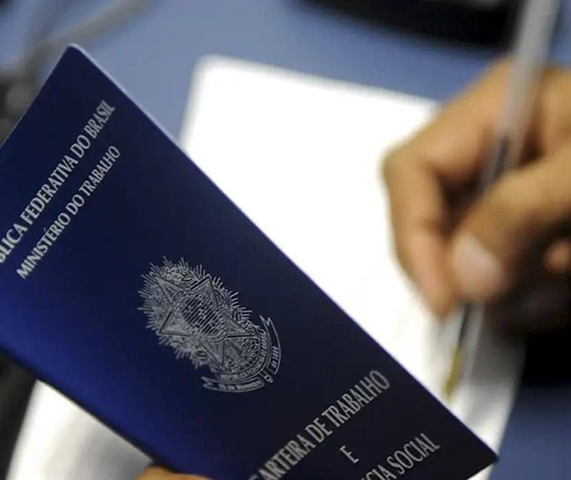 Agência do Trabalhador tem 562 vagas abertas nesta segunda-feira (28)
