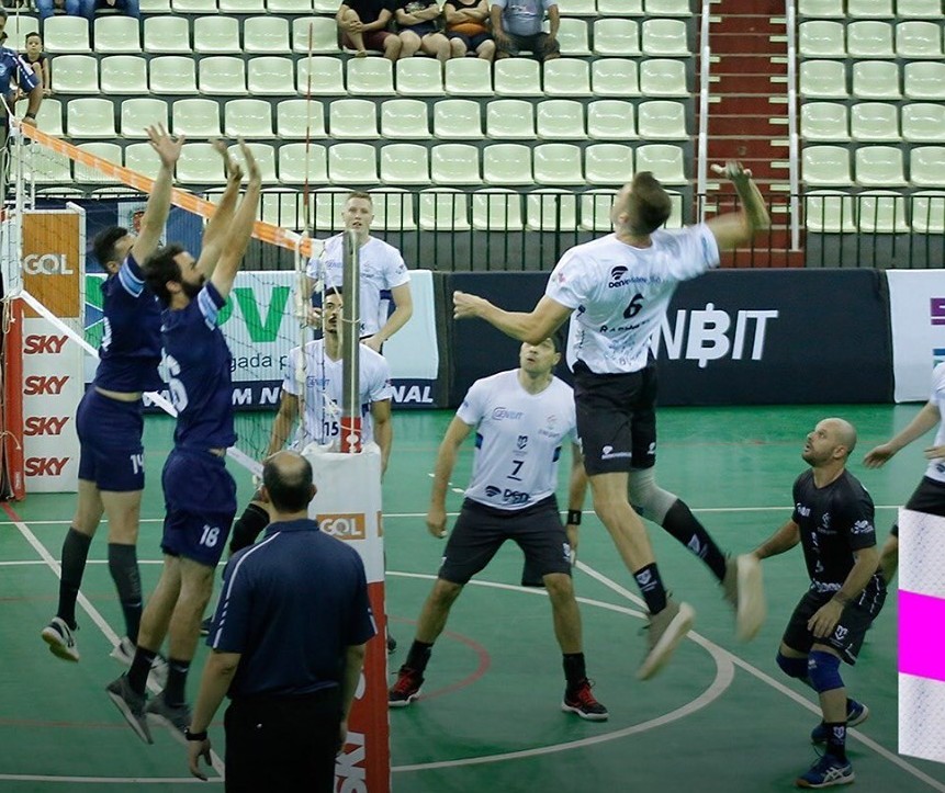 Denk Maringá enfrenta o Foz do Iguaçu na semifinal