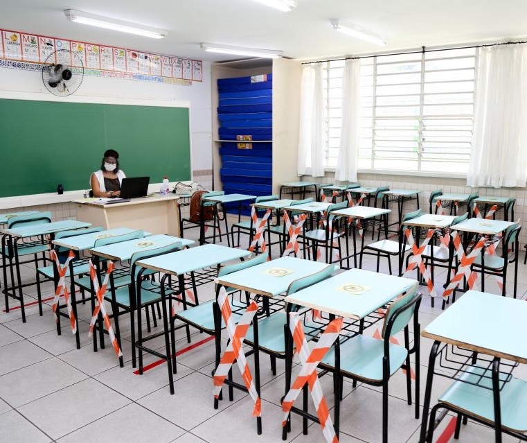 Prefeitura de Maringá pretende retomar aulas presenciais na rede municipal de ensino em 28 de julho