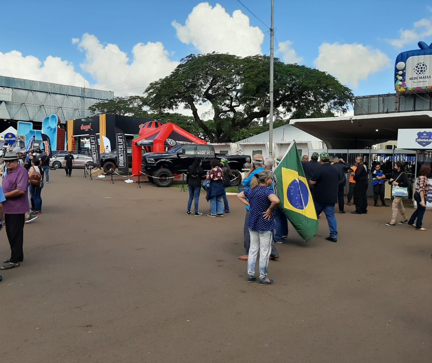 Presidente participará de motociata do aeroporto à Expoingá