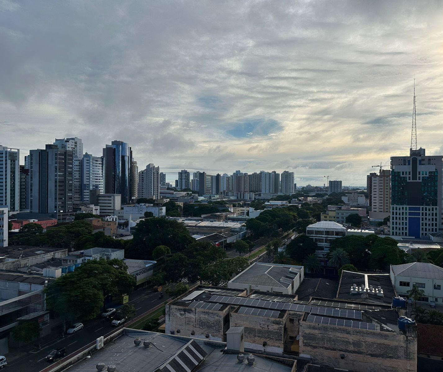 Saiba como fica o tempo nesta terça-feira (24)