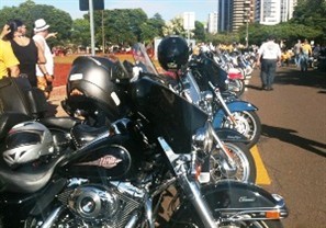 Mais de 500 harleyros se reúnem neste sábado em Maringá