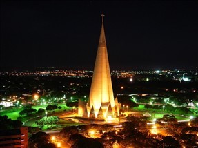 Reforma na Catedral de Maringá, que iniciou há 3 anos, deve ser concluída em 2018