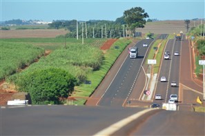 Número de mortes de motociclistas em acidentes nas estradas administradas pela Viapar, na região de Maringá, aumentou 22% em 2011