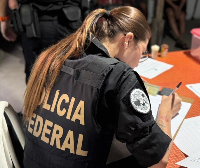 Operação nacional de combate ao abuso sexual de crianças prende suspeito em Maringá