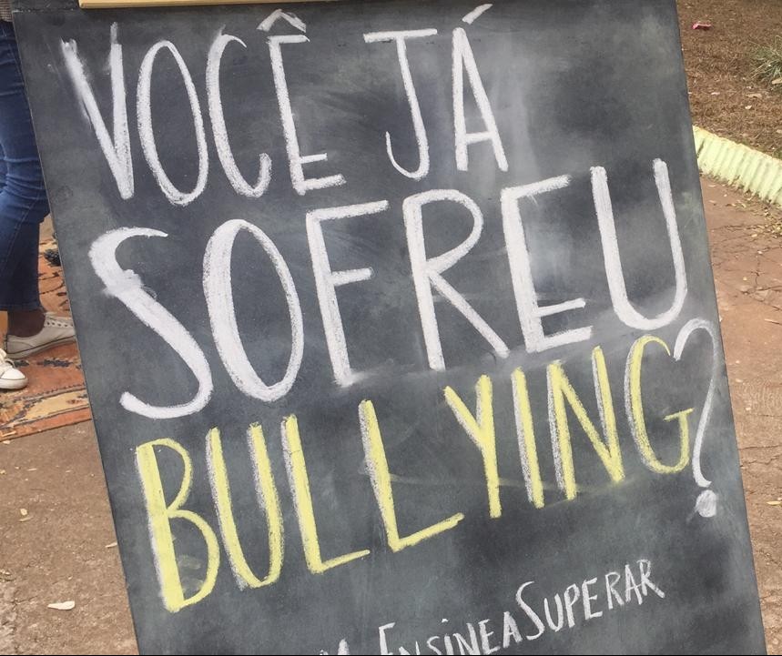 Projeto de uma escola particular de Maringá debate o bullying