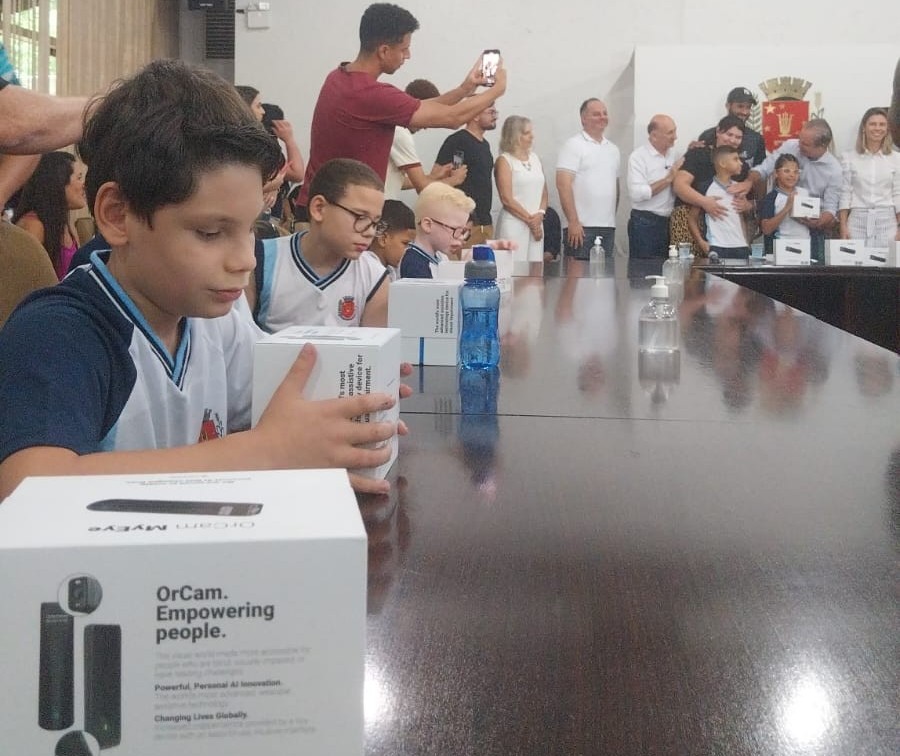 Dispositivo ajudará alunos com deficiência visual na rede municipal de ensino em Maringá