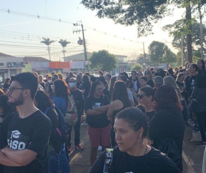 Professores de Paiçandu entram em greve nessa quarta-feira (31)