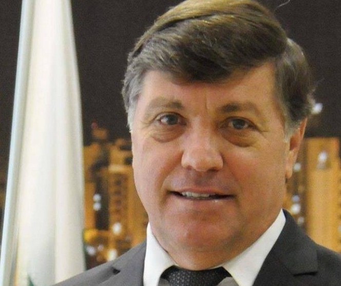 TJ PR suspende cassação do prefeito de Umuarama