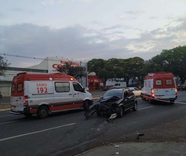 Vídeo flagra acidente que matou mulher na avenida Colombo