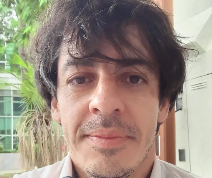 Conhecido no cenário musical de Maringá, professor espancado em Curitiba morre no hospital