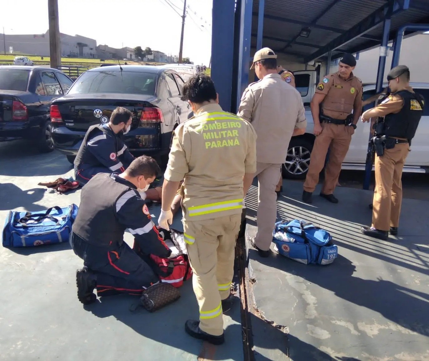 Homem é baleado quando queimava fios de cobre em terreno baldio 