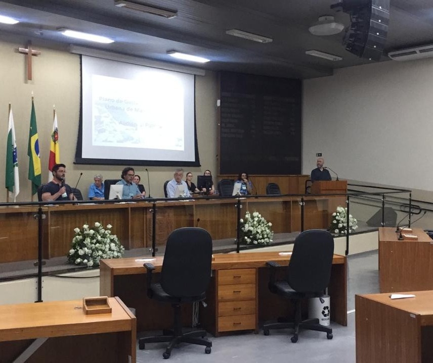 Plano de Arborização de Maringá é discutido em audiência pública