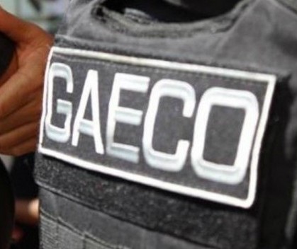 Gaeco prende vigilante suspeito de emprestar arma para homicídio