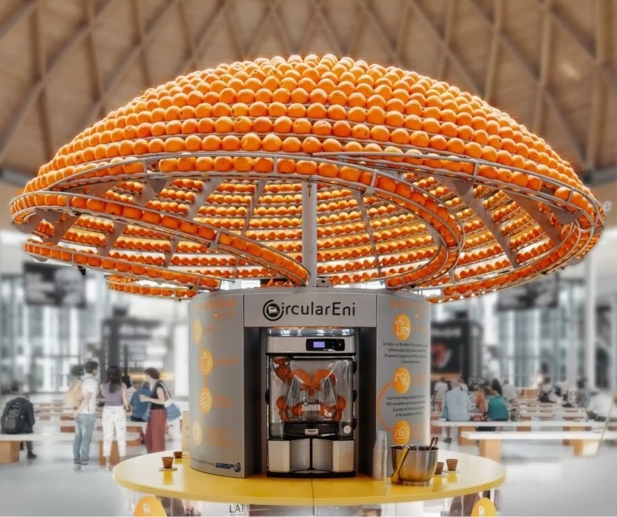 Impressora 3D faz copos descartáveis usando a fibra da casca de laranja
