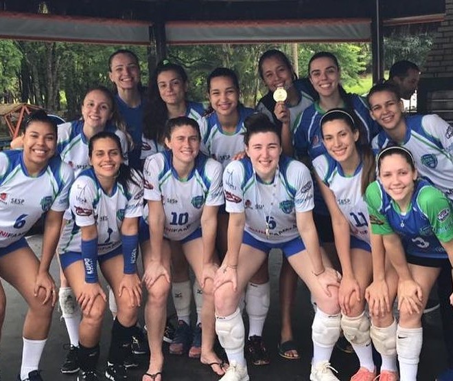 Vôlei feminino de Maringá disputa Superliga B