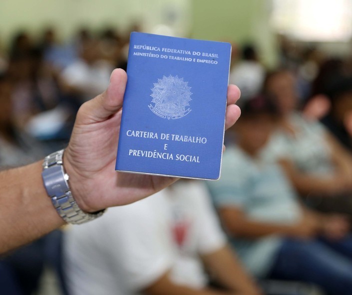 Agência do Trabalhador começa a semana com 630 vagas de emprego