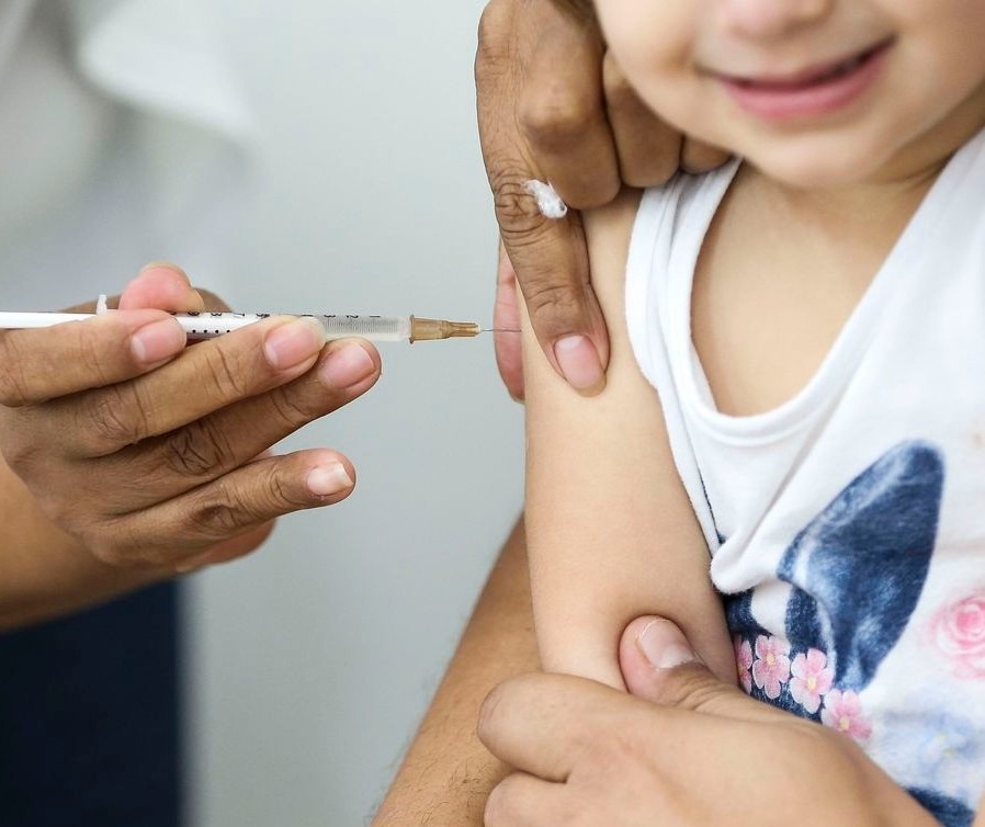 Vacinação de crianças contra sarampo inicia na segunda-feira (7)