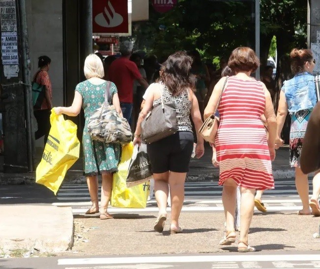 Comércio de Maringá terá horário especial para Black Friday