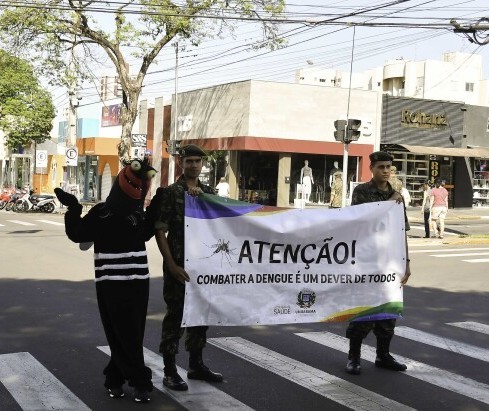 Prefeitura de Umuarama realiza o “Dia D” de combate à dengue com arrecadação de brinquedos