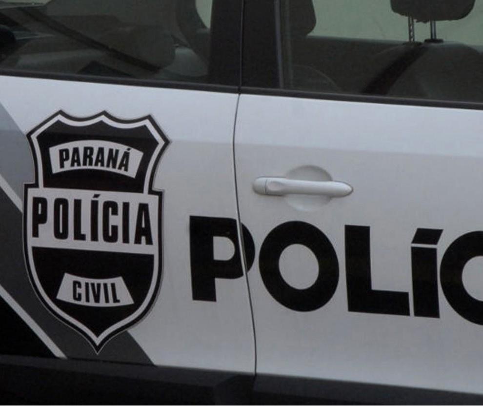 Homem é preso por torturar namorada