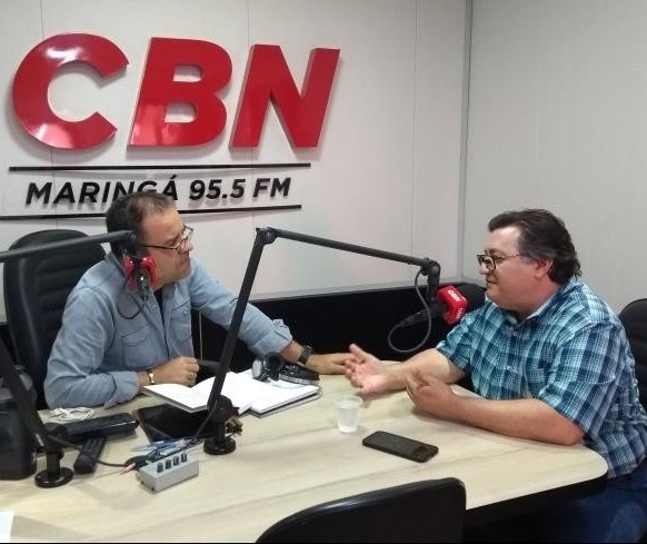Precisamos do povo no poder e romper com a política profissional