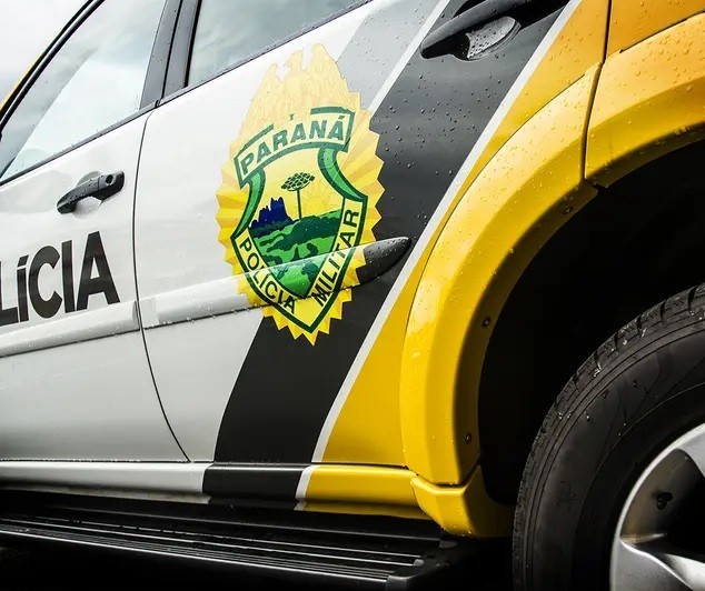 Homem é baleado e preso após atacar e tentar tomar arma de policial