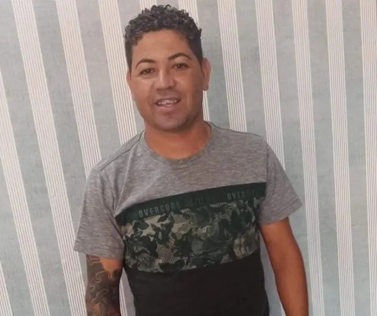 Homem é assassinado a tiros em lanchonete de Paiçandu