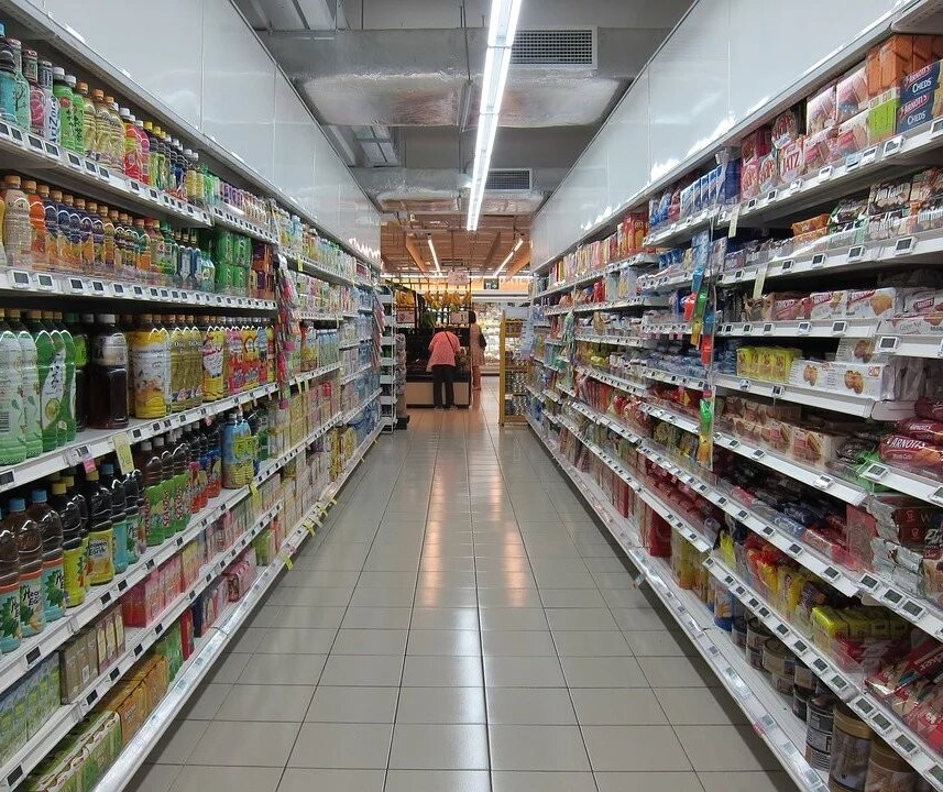 Estoque em supermercados não deve faltar, diz presidente da Apras