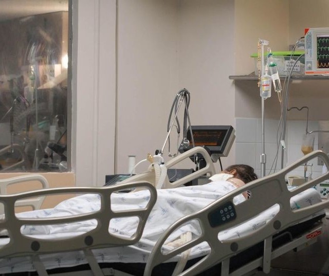 Mais dois hospitais de Maringá ‘interrompem’ atendimento após atingir limite de ocupação