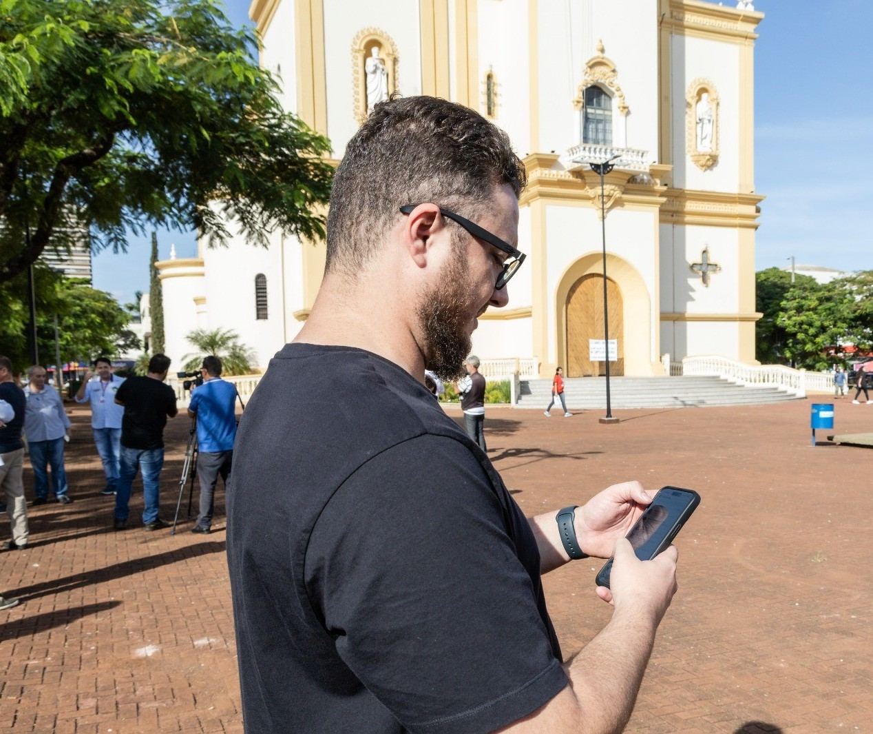 Principal praça de Apucarana oferece internet de graça