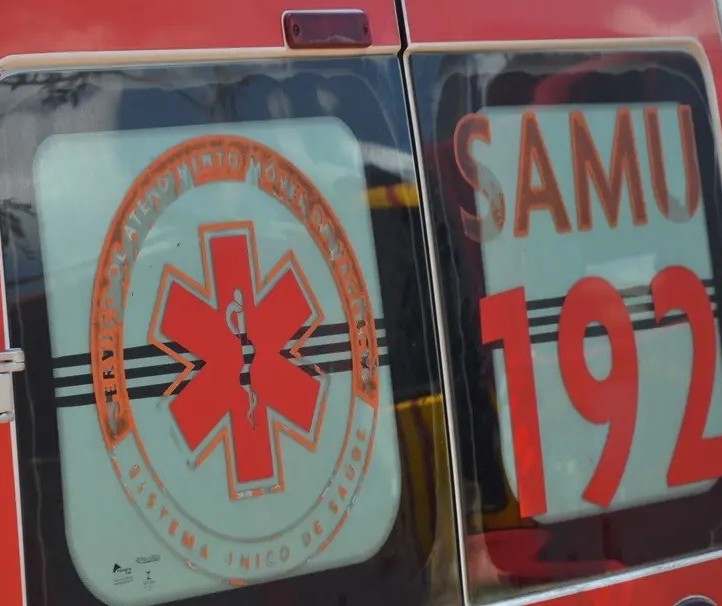 Mulher é atacada e ferida por 7 golpes de faca pelo ex-companheiro