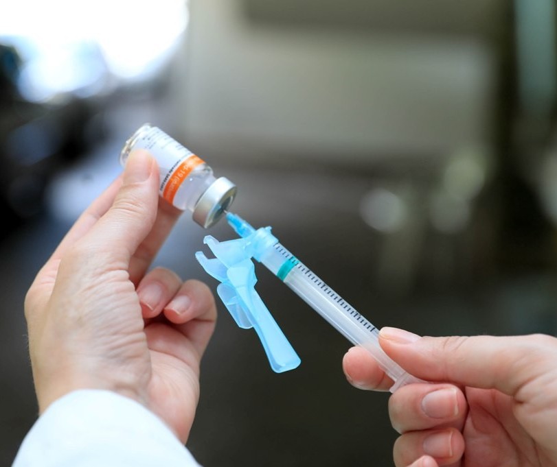 Maringá anuncia vacinação para pessoas com 31 anos ou mais nessa segunda-feira (9)