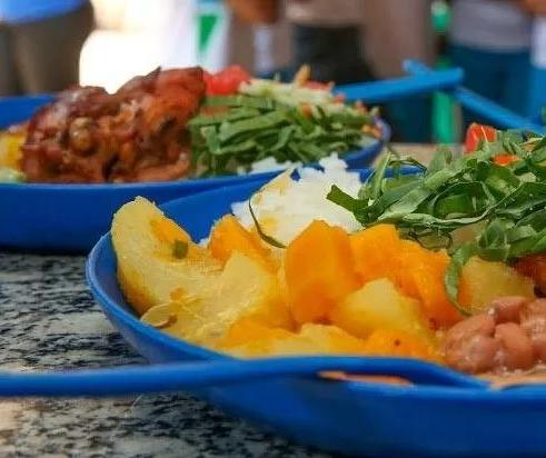 Cmeis e escolas voltam a receber óleo de cozinha para a merenda