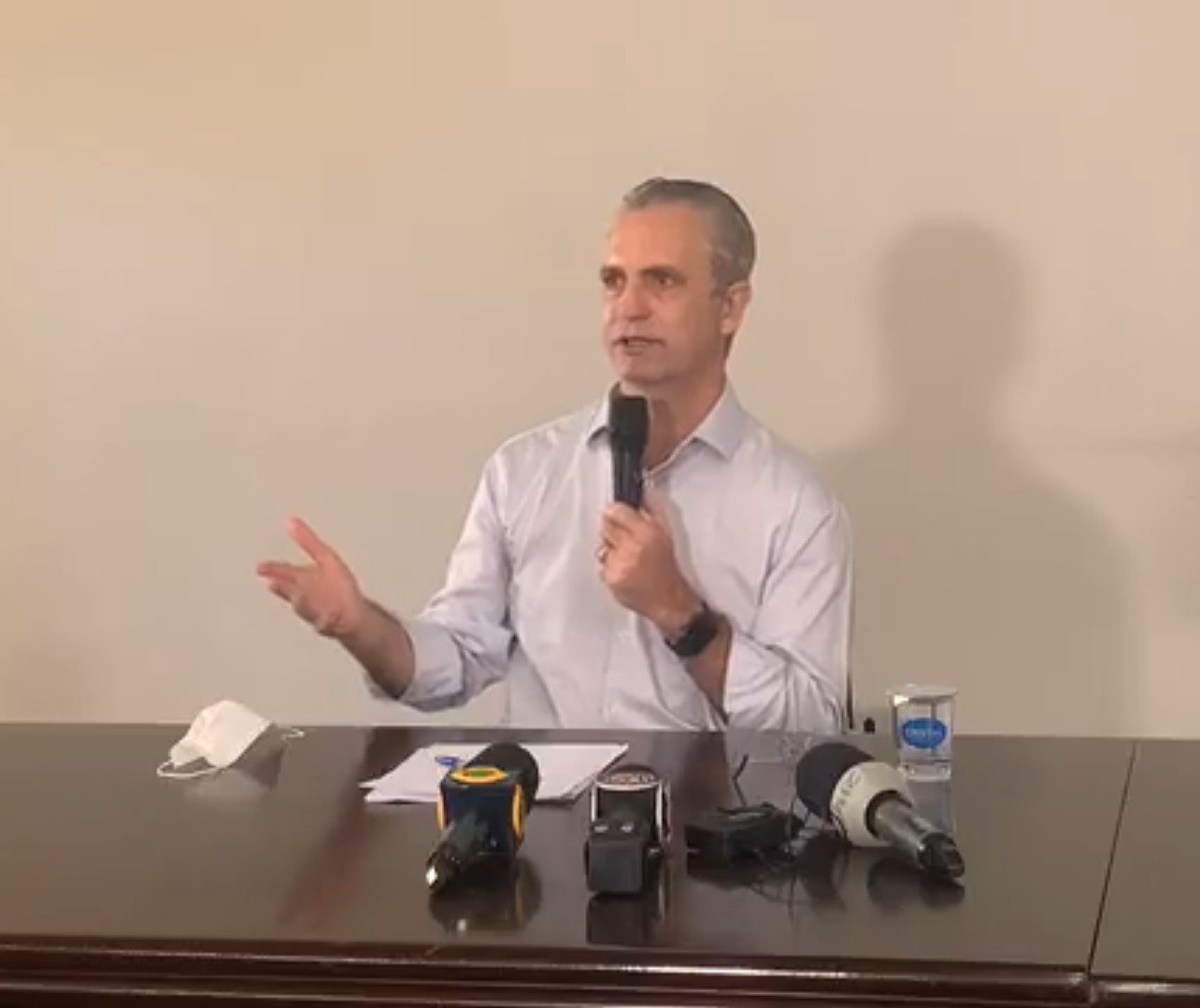 Menos de 5% do comércio tem autorização para abrir em novo decreto