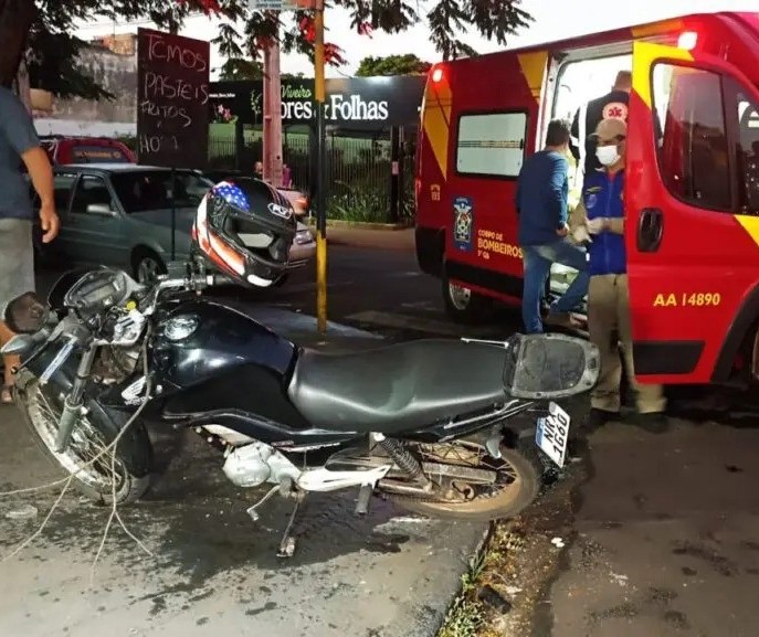 Batida deixa jovem ferida em Sarandi; motorista fugiu sem prestar socorro